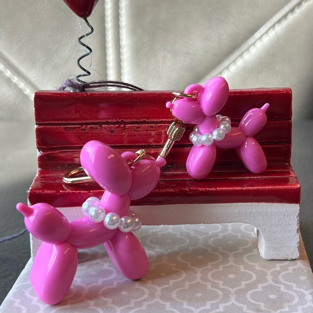 Mommy & Me Balloon Dog with Pearl Necklace Charm / Zipper Pull - NWT